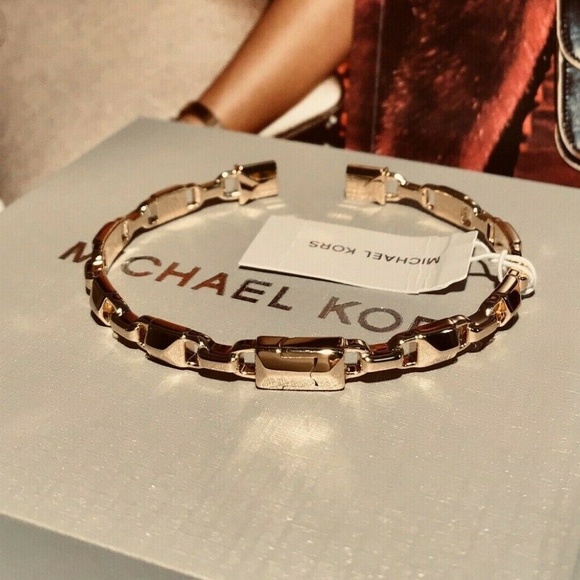🎁 $225 MICHAEL KORS Mercer Link 14K Rse Gold Cuff - Picture 4 of 6